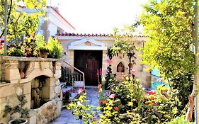 Rose Garden Villa Peristerona